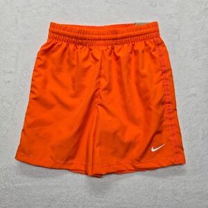 Nike Dri-FIT Training Shorts Kids S Orange Athletic